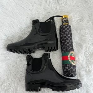 New “Raine” boots